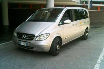 Shared Arrival Transfer: Florence Airport to Florence Hotels