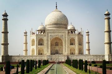 Private Overnight Agra Tour with Village Life and Fatehpur Sikri