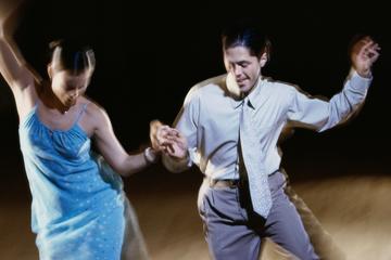 Private Tour: Dinner and Salsa Show in Cali