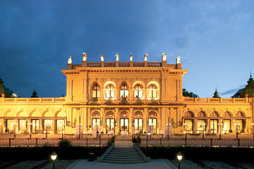 Kursalon Vienna: Johann Strauss and Mozart Concert Including 4-Course Dinner