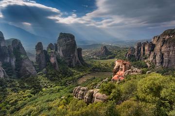 Delphi & Meteora 3 Days Private Tour