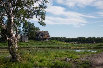 Russian countryside package: Volga River ecotour and the traditional village