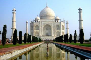 Same Day Taj Mahal Tour From Delhi