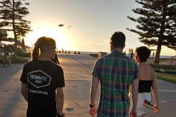 Go where the locals go on our Fremantle bar tour, 4 venues with drinks included