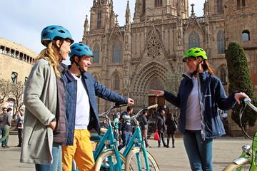 HISTORICAL E-BIKE TOUR THROUGH BARCELONA