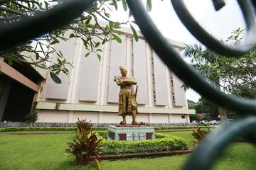 Museum Tour in Yangon
