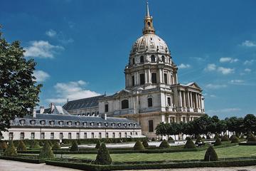 Skip-the-Line: Les Invalides War Museum - 2 World Wars Private Guided Tour