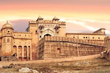 2 Days Agra & Jaipur tour by Superfast Trains