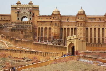 Private 3 Days Golden Triangle tour India with 4 Star Hotels