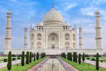 Taj mahal tour from Delhi Airport with All Inclusive Meals And Monument Fees