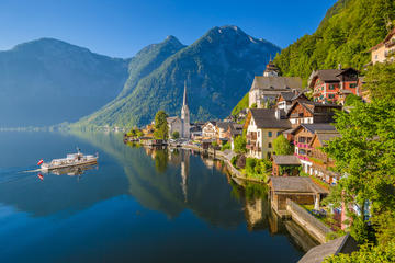 Private tour of Melk, Hallstatt and Salzburg from Vienna