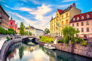 Slovenia Private Tour including Ljubljana & Bled