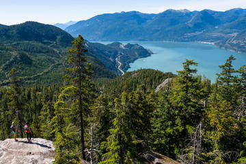 Private Sightseeing Tour: Sea to Sky Magic (6 hrs)