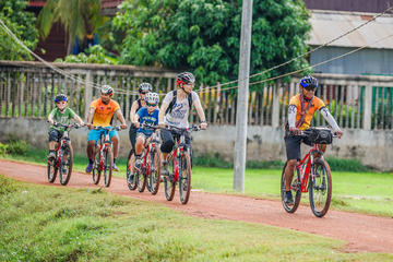 Cycle and Explore the Countryside