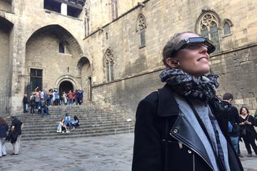 Smart-glasses gothic tour through the ancient Barcelona