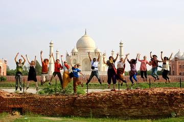 Taj Mahal Guided Tour From Delhi By Car