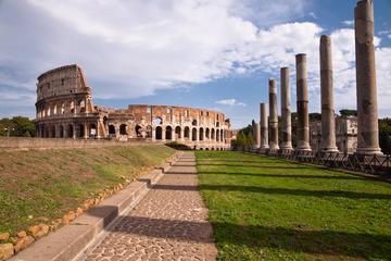 Skip the line: Colosseum, Forum and Vatican with Transfers & Lunch