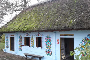 Painted Village Zalipie Private tour from Kraków with Polish LUNCH