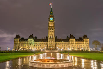 Epic Ottawa Night Tour