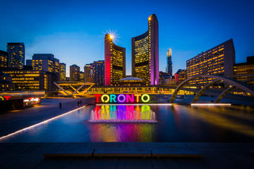 Epic Toronto Night Tour
