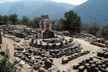 2-Day Private Trip from Athens to Delphi, Galaxidi and Hosios Loukas Monastery