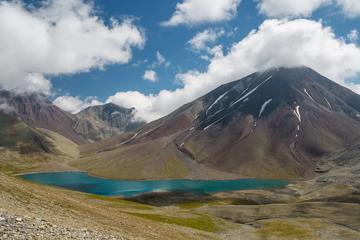 Trek to Kelitsadi Lake