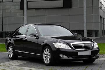 Premium Transfer from Budapest to Vienna