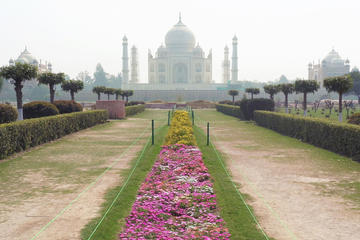 Taj Mahal Same Day by Shatabdi & Gatimaan Train