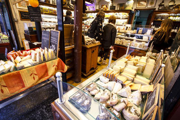 Taste of Montpellier: Montpellier Food and Sighseeing Tour