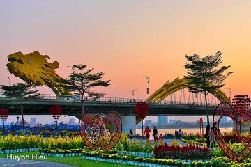 Da Nang Day Trip: Marble Mountains and Cham Museum