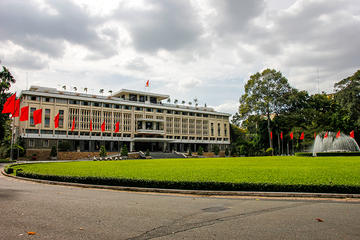 Full-Day Ho Chi Minh City Shore Excursion with Cu Chi Tunnels from Saigon Port