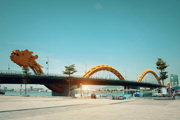 Half-Day Da Nang Museums and Bridges Tour