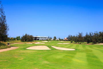 Half-day Golfing from Da Nang City