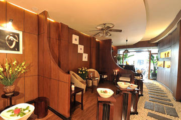 Half-Day Relaxation and Food Tour in Hanoi