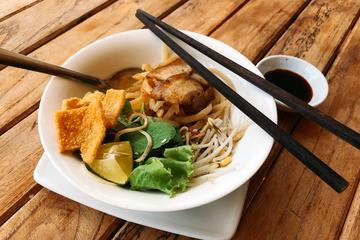 Hoi An Cooking Lesson and Food Tour by Bike