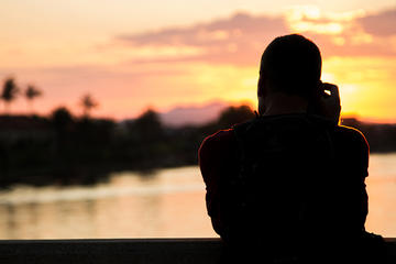 Hoi An Sunrise or Sunset Photo Tour in Tra Que