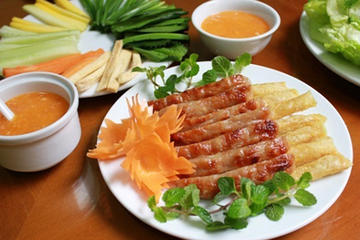 Nha Trang by Night - Interesting Foodie Tour
