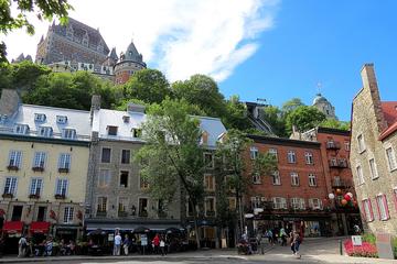 Quebec City Walking Tour: Meet a local!