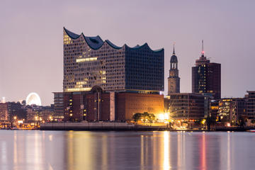 Guided Walking Tour through the Elbphilharmonie