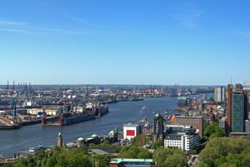 Hamburg Super Saver with German-Speaking Guide: Speicherstadt, HafenCity and St Pauli Walking Tour
