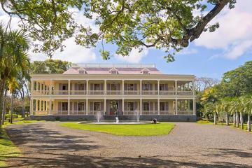 Northern Mauritius Day Trip Including Sugar World Museum and Grand Bay