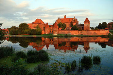 Malbork: 5-Hour Trip to Teutonic Knights Brick Castle