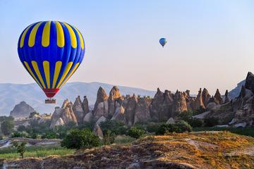 3 Day Small Group Tour of Cappadocia From Istanbul Including Domestic Flights