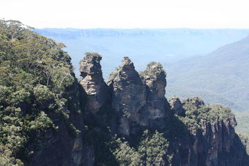 2-Day Combo: Sydney City Tour, Sydney Harbour Lunch Cruise and Blue Mountains Day Trip