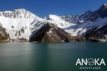 Visit El Yeso Reservoir and hike to Los Patos Lagoon inside Andes Mountain Range