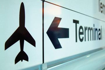 Shared Round-Trip Transfer: Providenciales Airport to and from Providenciales Hotels