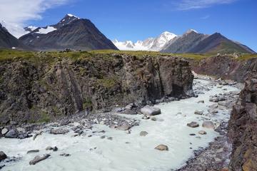Altai Tavan Bogd National Park in 6 days