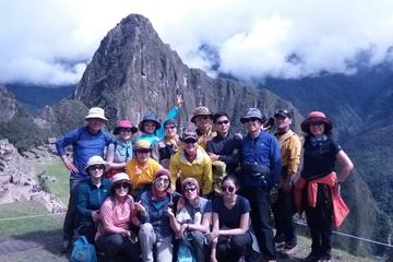 Classic 4-days Inca Trail to Machupicchu: Ancient pilgrimage to the Lost City