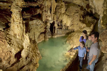 Natural Bridge Caverns Underground...