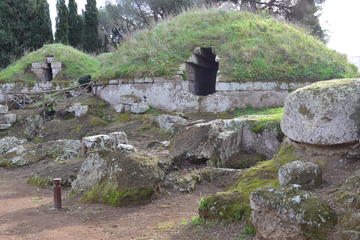 Cerveteri Necropolis with Wine Tasting